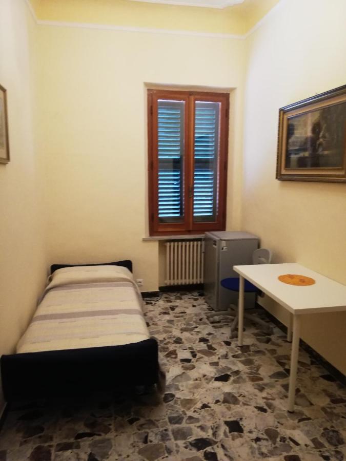 Apartamento La Casa Di Giusy Montemarciano Habitación foto